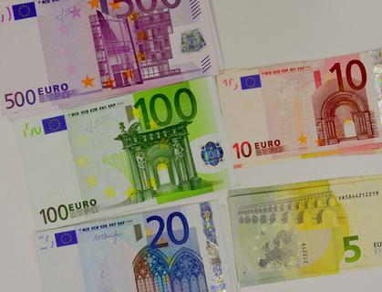 三期内必开特一肖,专业地调查详解_NFZ29.660散热版