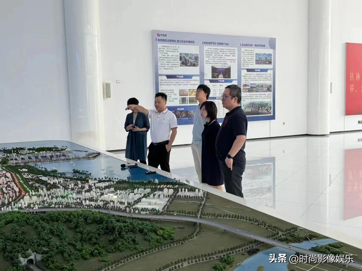 新澳2024濠江论坛资料,经济学_IMU49.541触控版