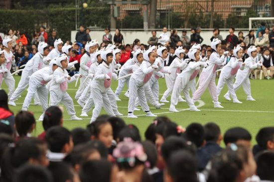 小学生最新啦啦操,跃动自信,激发力量之源