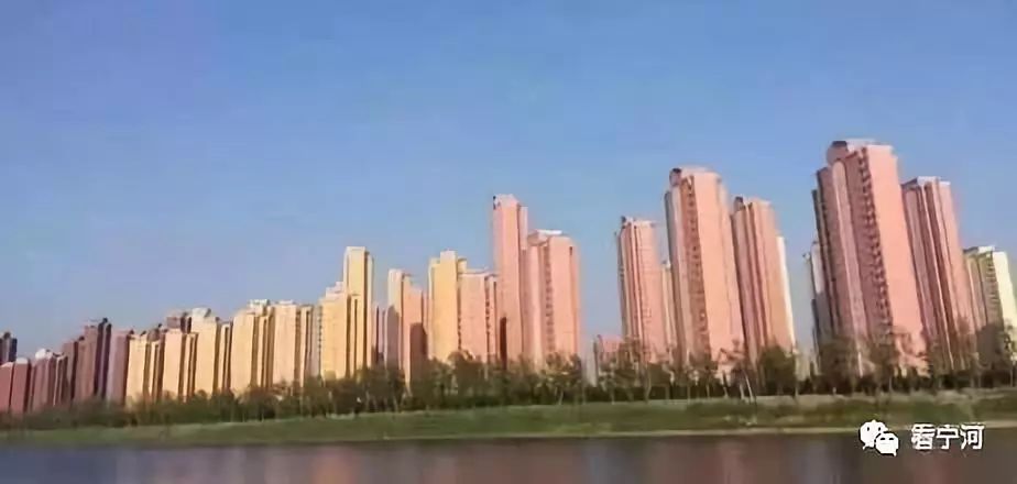 宁河搬迁最新动态,小巷中的隐藏宝藏揭秘,129搬迁消息更新