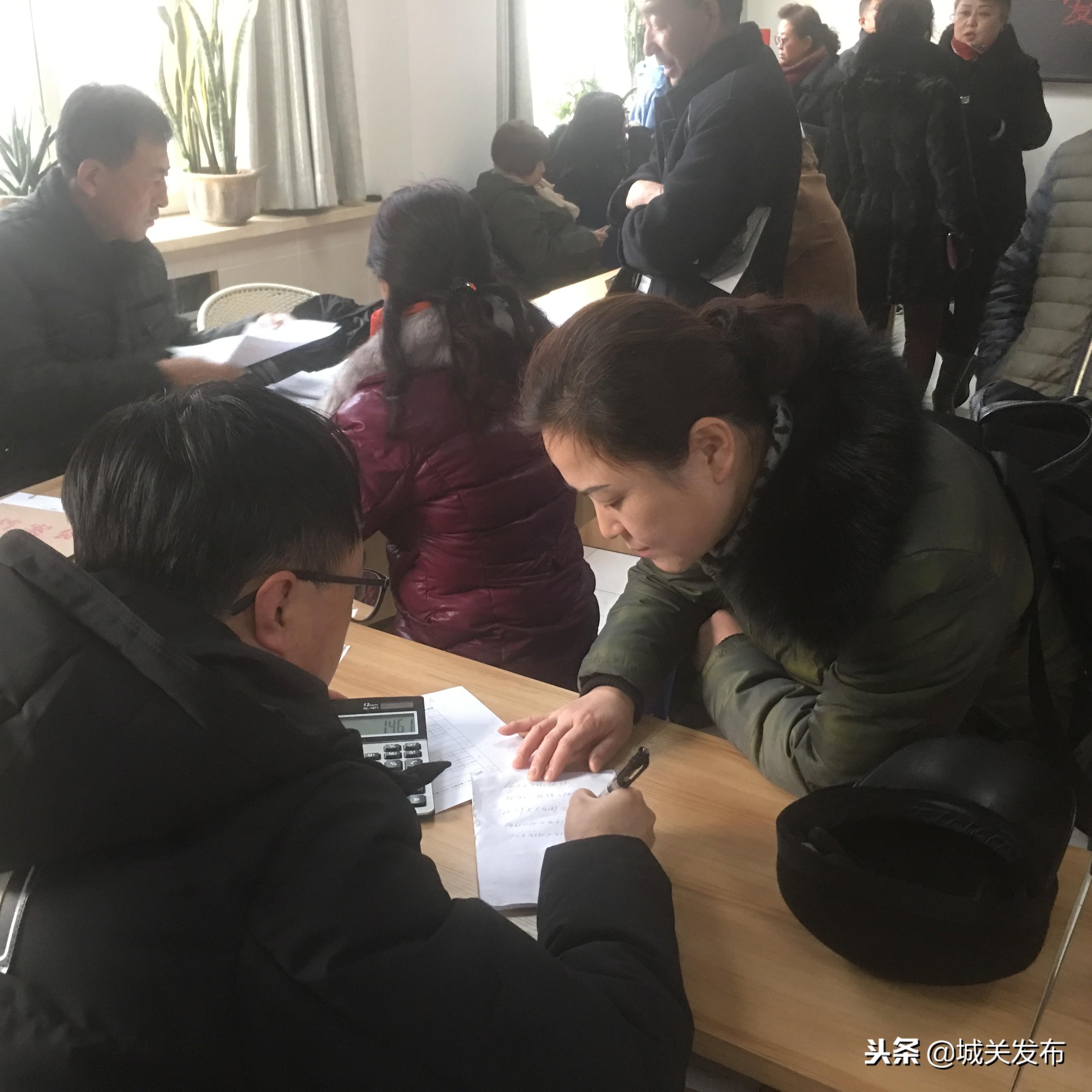 兰州地铁4号线最新动态,温馨日常在地铁上展开