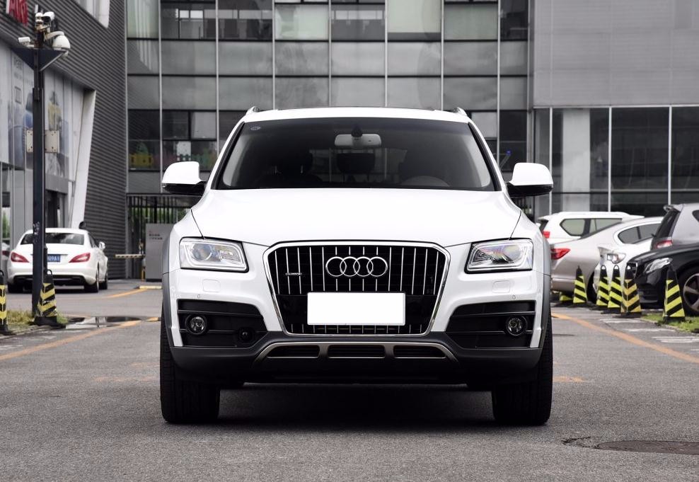 西安奥迪Q5最新报价及科技重塑豪华驾驶体验解析