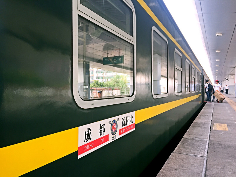 K388火车途经车站,时代的印记与变迁的轨迹