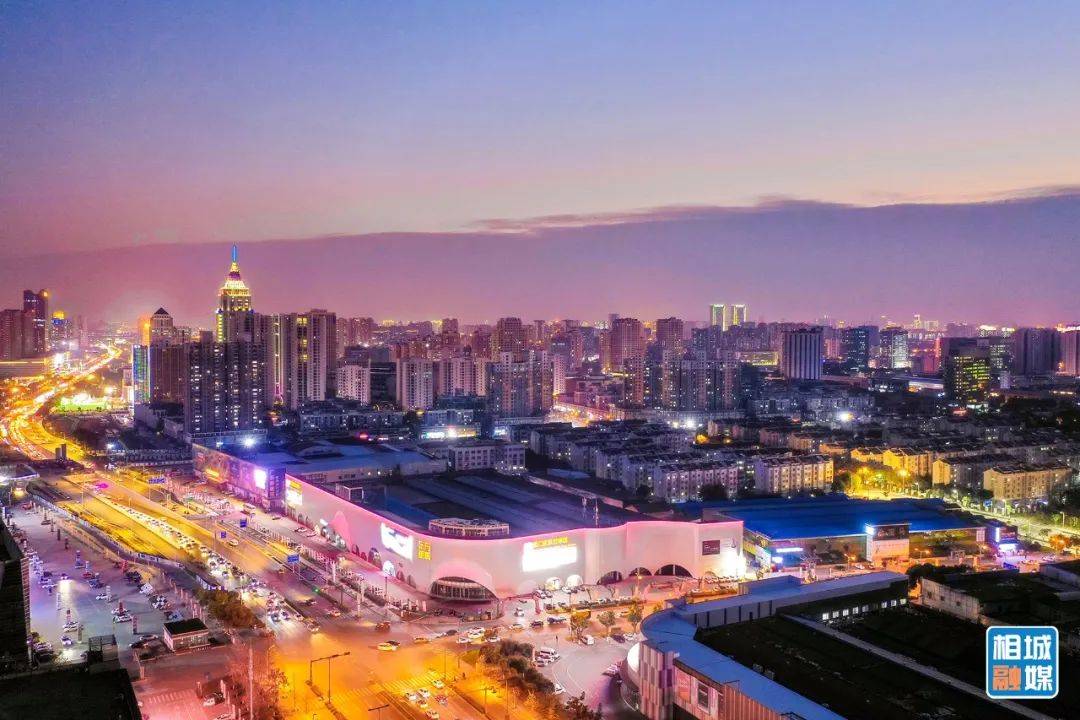 相城区胡巧根最新动态，阳光故事中的日常