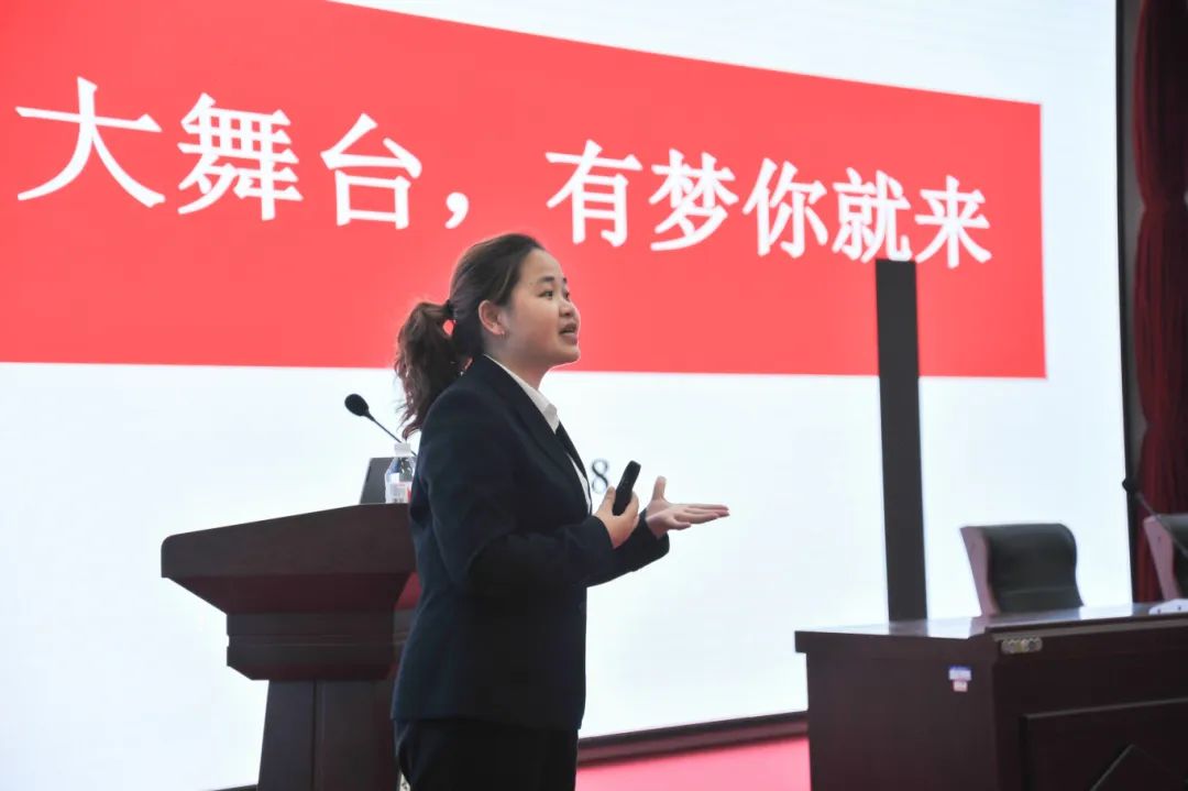 王爱君最新讲道2024年，爱的日常故事揭秘