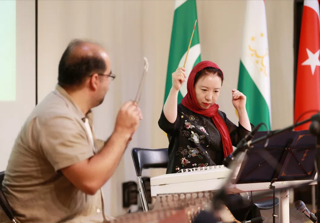 中伊最新科技产品亮相,创新力量引领未来