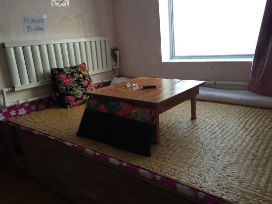 传统与创新融合,最新木头炕设计亮相!