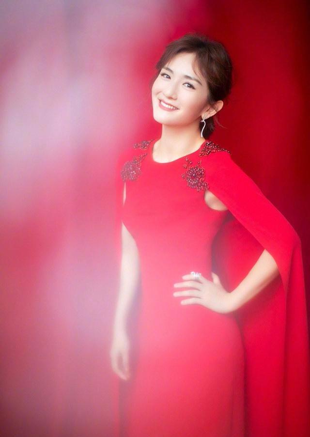 独特风味小巷深处,惊喜之旅的无字幕特色小店