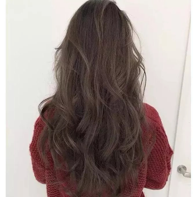 时尚潮流卷发造型解析,最新卷头发趋势揭秘