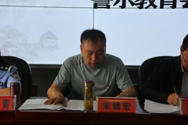 蝗虫路线最新动态,自信之旅与成就感之路