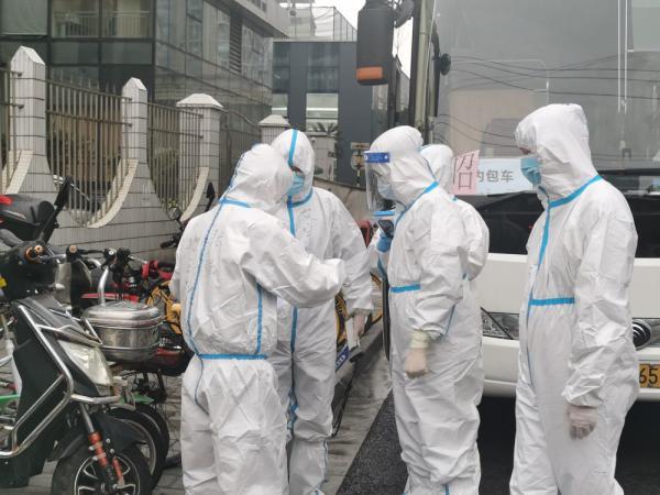 最新疫情者的日常趣事与温情纽带之旅