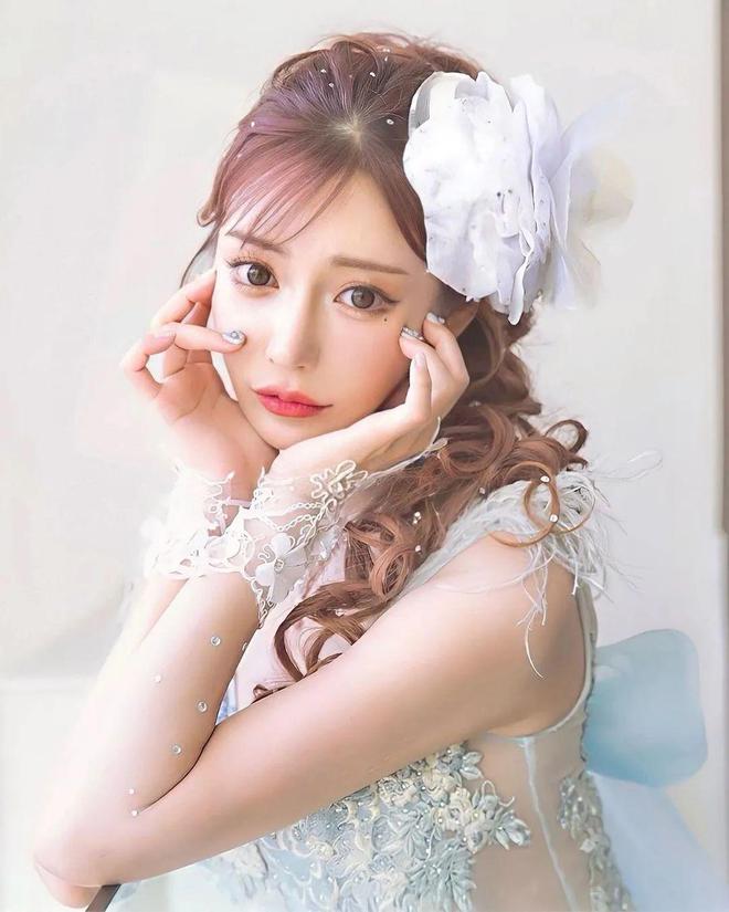 明日花绮罗2024最新作,梦幻视觉盛宴启幕,期待你的参与!