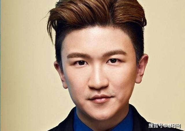 揭秘男明星的高科技产品之旅,疯狂魅力与革新探索