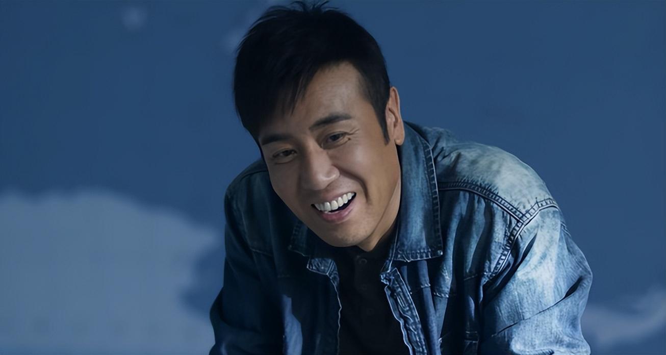 演员张颂文,演技精湛,塑造独特角色魅力