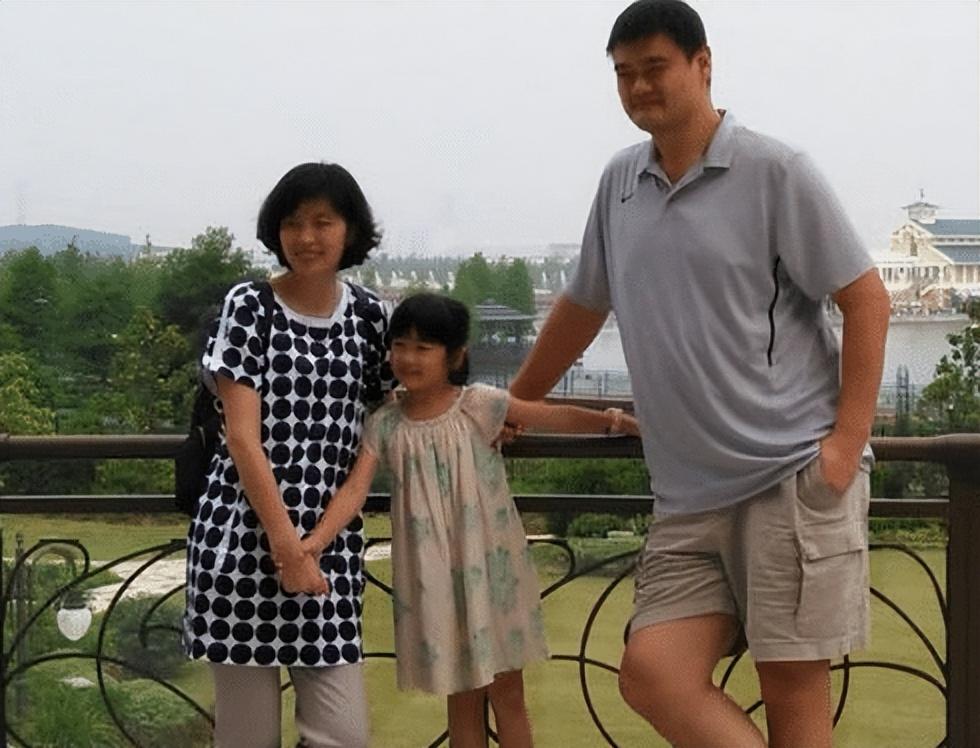 篮球巨星姚明的最新动态,温馨日常的揭秘