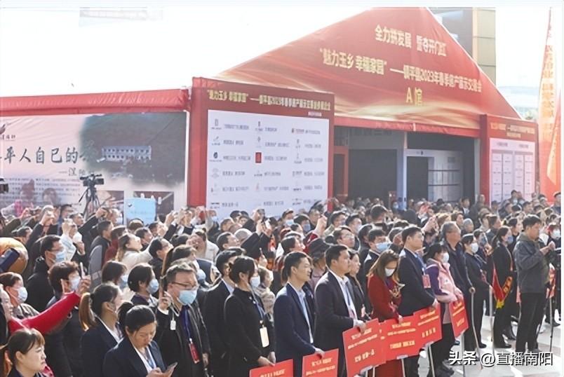 二建考试最新政策解析,背景、影响与地位探讨