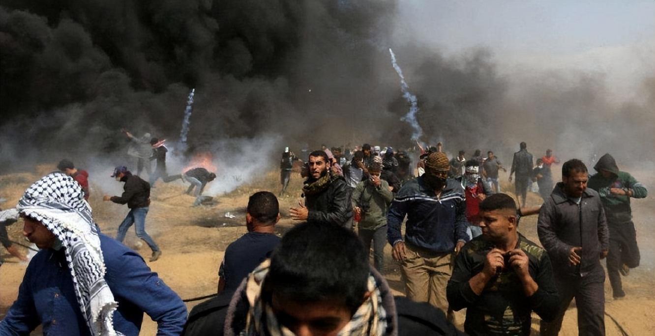 印度冲突最新动态与自然美景之旅的交织报道