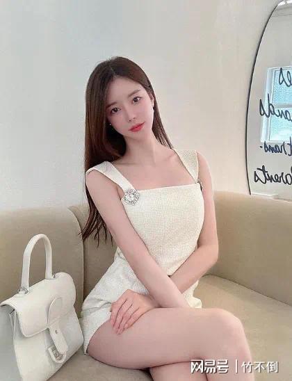 韩国女主播艾琳最新动态,荧幕璀璨之星的耀眼光芒