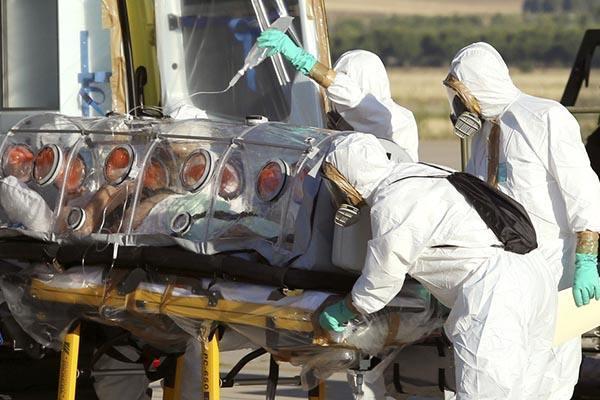 肺炎最新动态与小巷深处的特色小店探秘