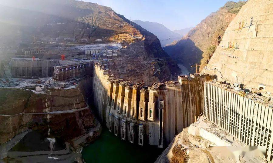 最新白鹤滩水电站,经济效益与生态环境的平衡点探索