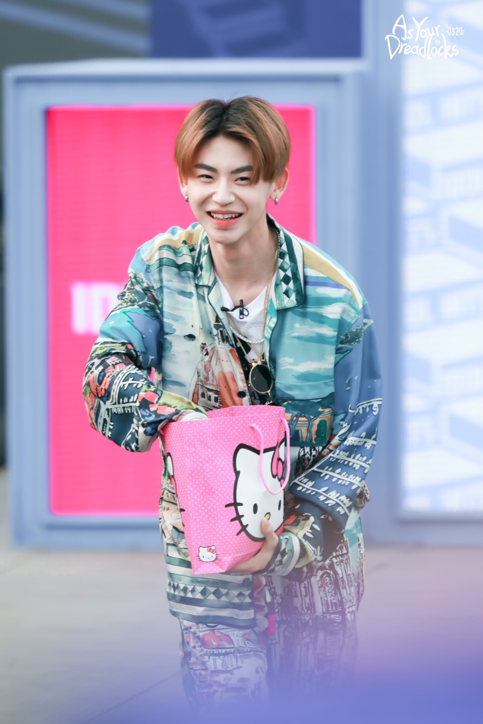 小鬼王琳凯最新图片,科技潮流新星闪耀登场